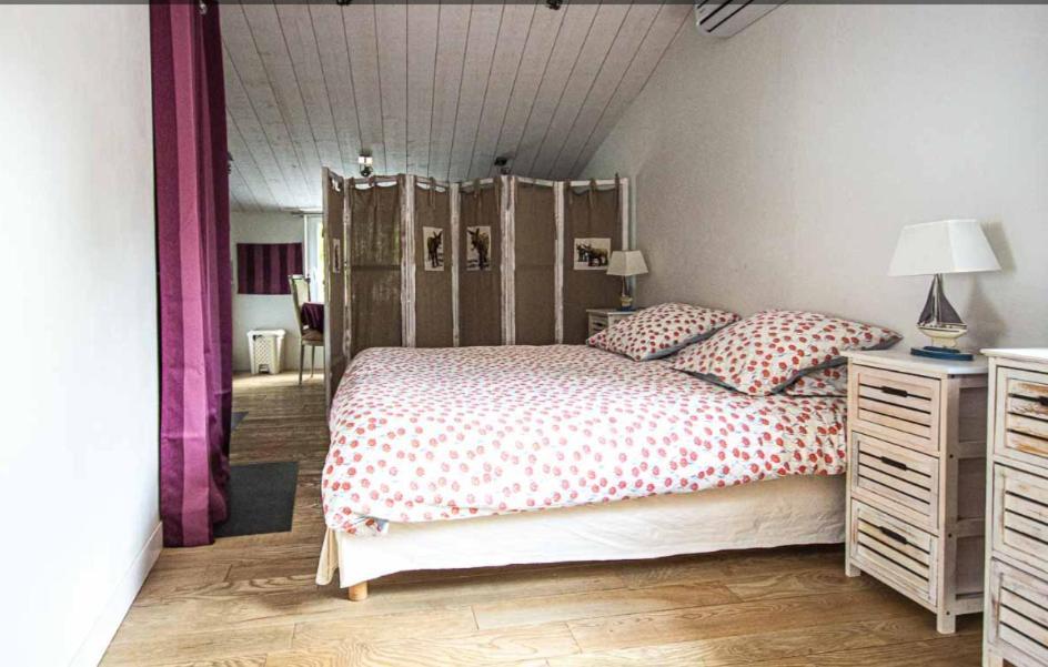 페리그니 La Maison Du Canal De Rompsay - 5 Min De La Rochelle B&B 외부 사진