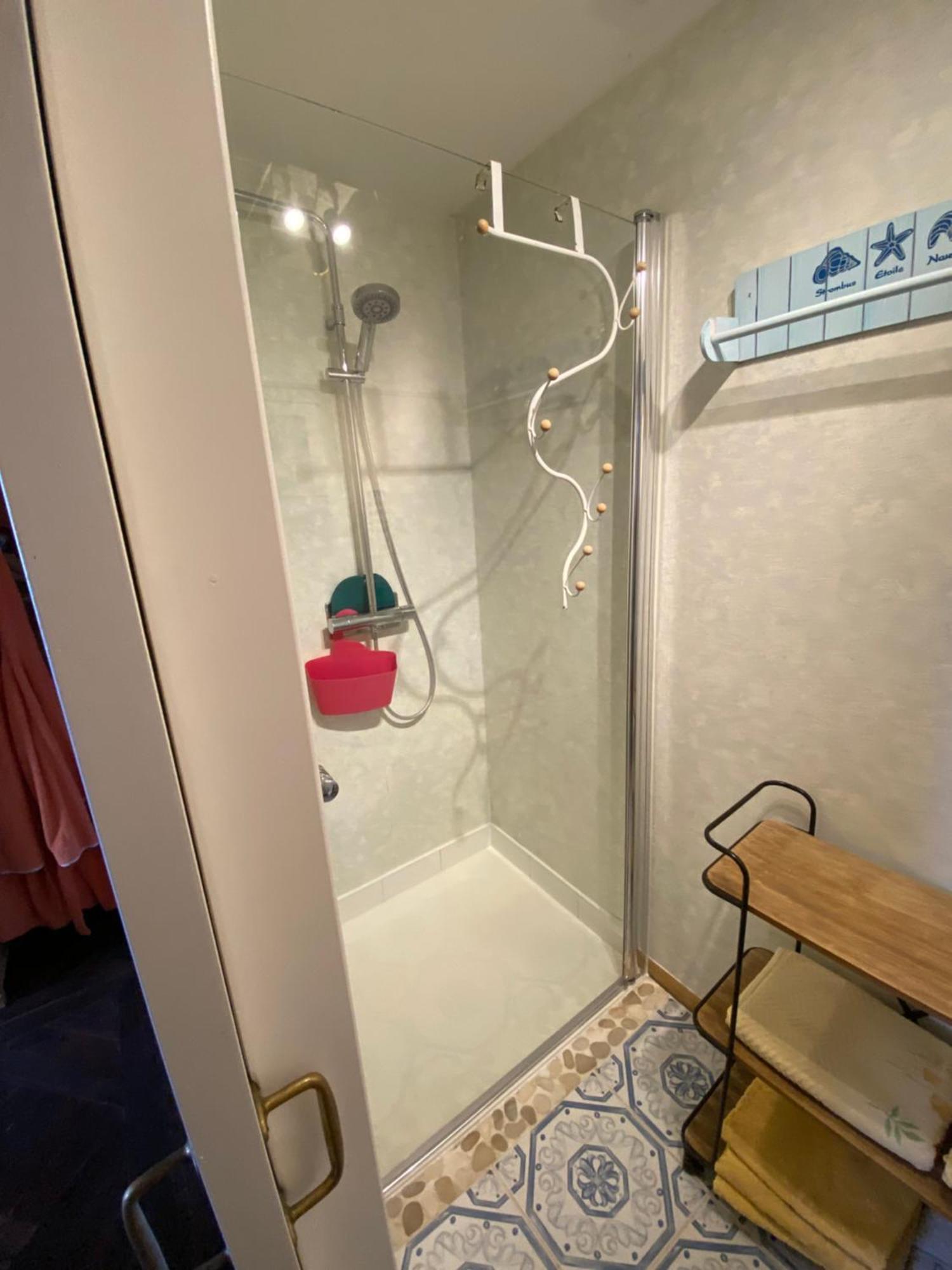 페리그니 La Maison Du Canal De Rompsay - 5 Min De La Rochelle B&B 외부 사진